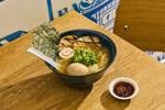 1_Oji Seichi_focuses on lighter Tokyostyle broths paired with ho