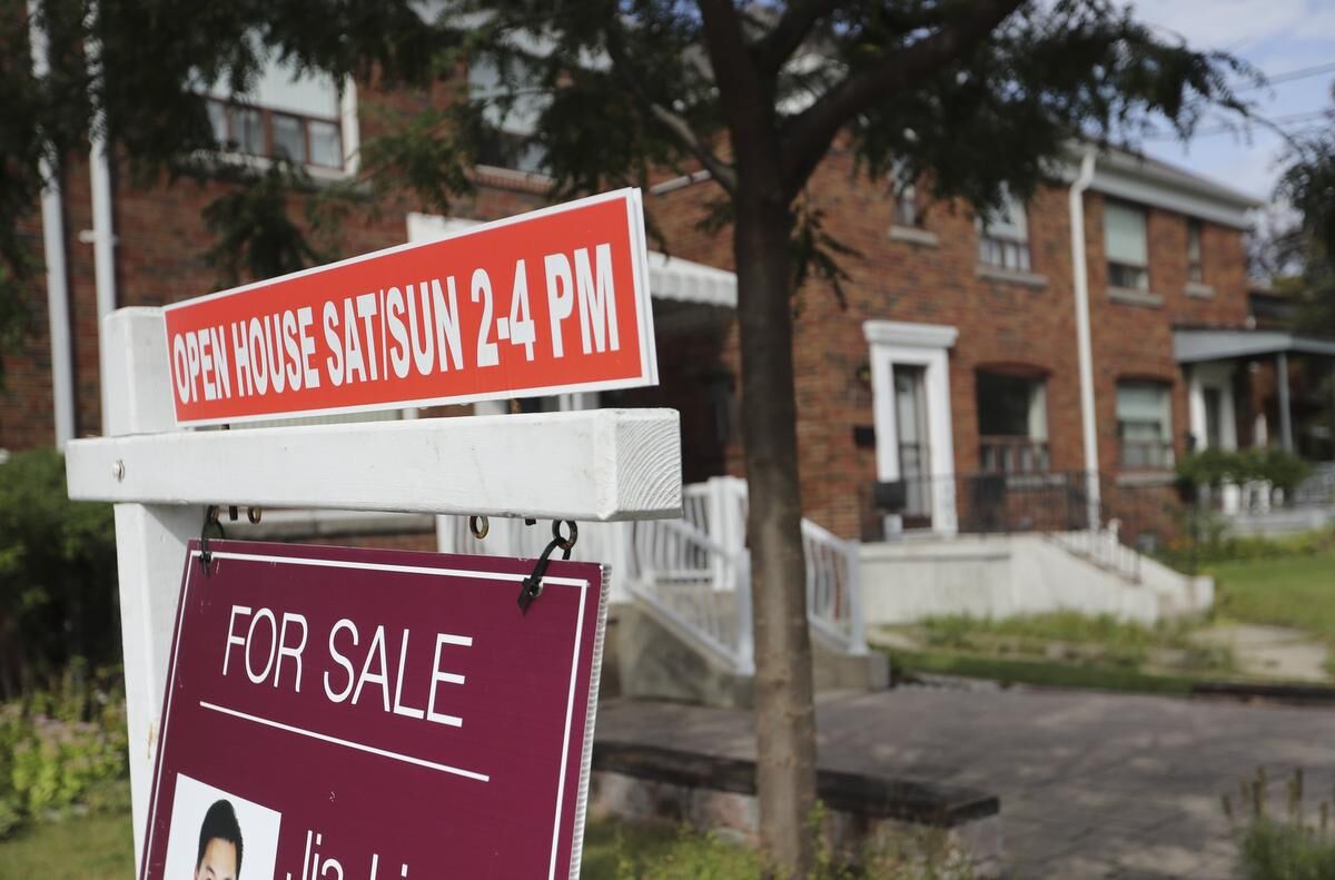 Toronto Home Sales Drop In August, Listings Up 16 Per Cent