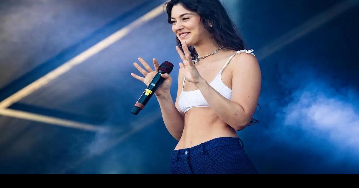 Gracie Abrams on her Taylor Swift Eras Tour 'master class'