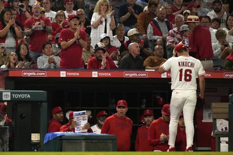 Ward's 15th homer helps power Angels to 8th straight win, 7-4 over Marlins
