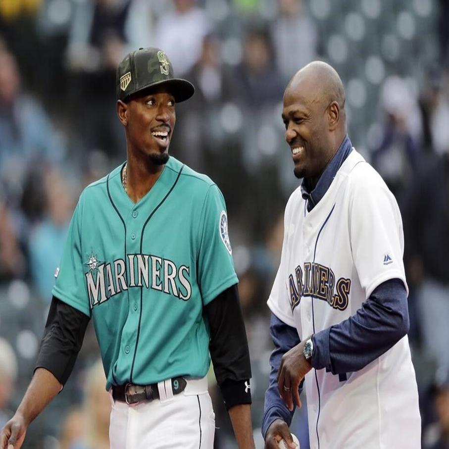 Mariners Acquire Two-Time All-Star Dee Gordon from Miami, by Mariners PR