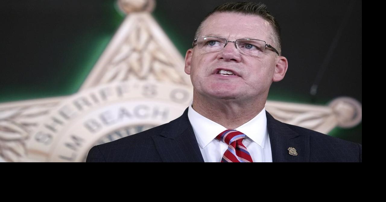 The Secret Service again faces scrutiny after another gunman targets Trump