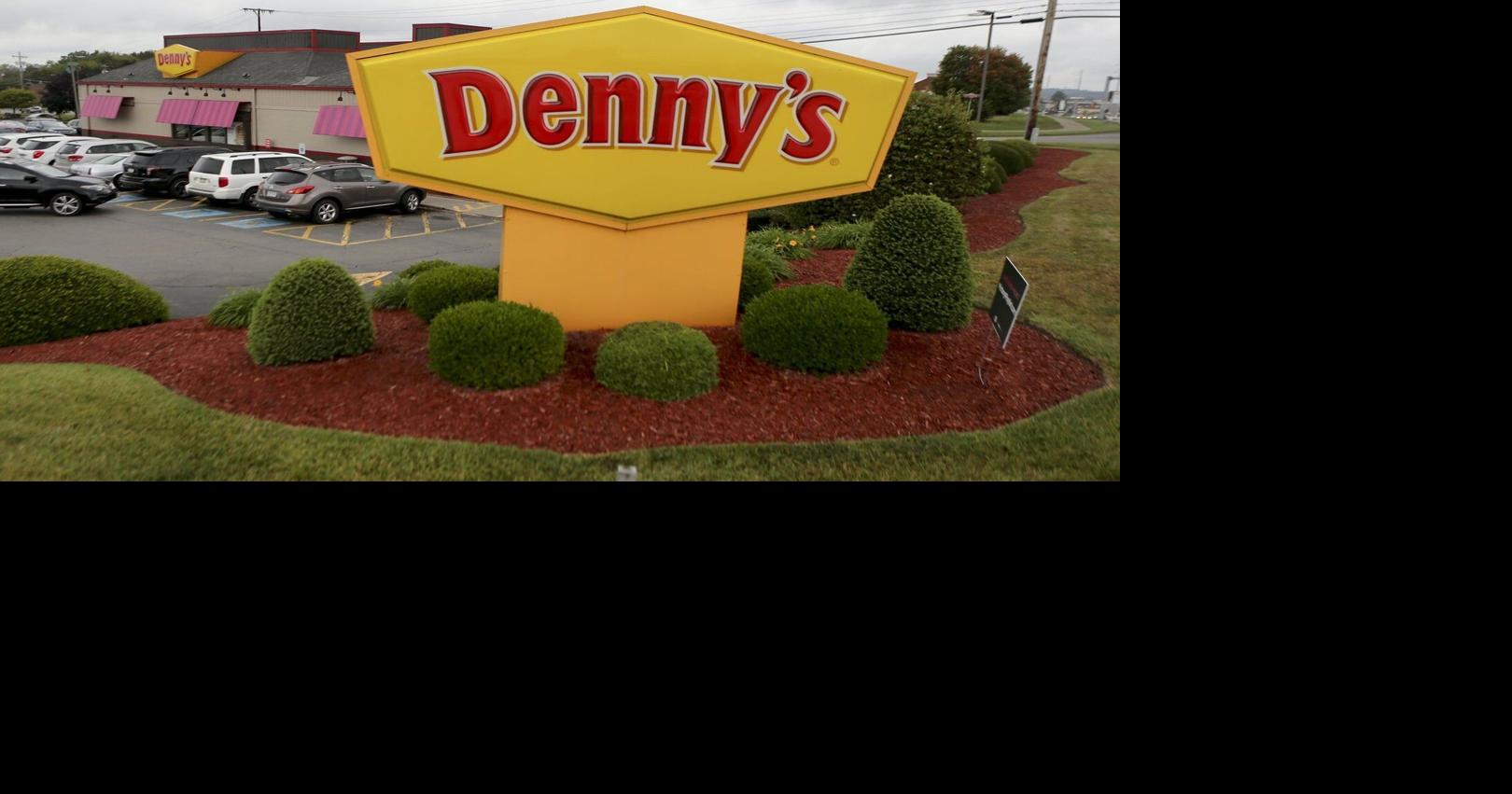 B.C. lawsuit alleges 3 former Denny's employees stole thousands in tips