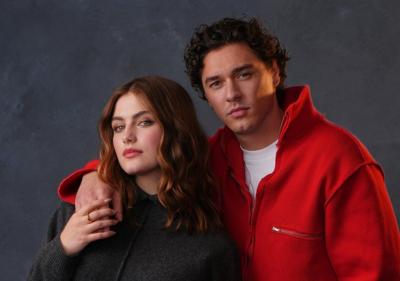 Can 'Off Campus' capture the hockey romance hole left by 'Heated Rivalry'?