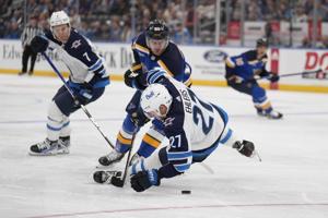 Connor scores twice as road Jets beat Blues 5-2