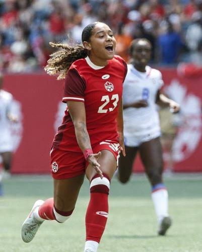Canadian striker Olivia Smith continues making history with WSL's Arsenal