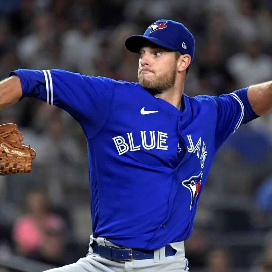 Alejandro Kirk powers Blue Jays past skidding Yankees - The Globe