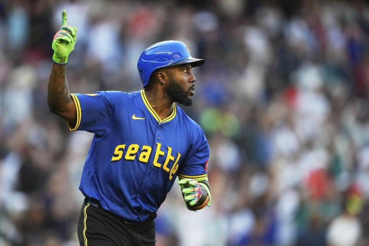 Arozarena and Castillo lead Mariners to 6-1 win over Astros