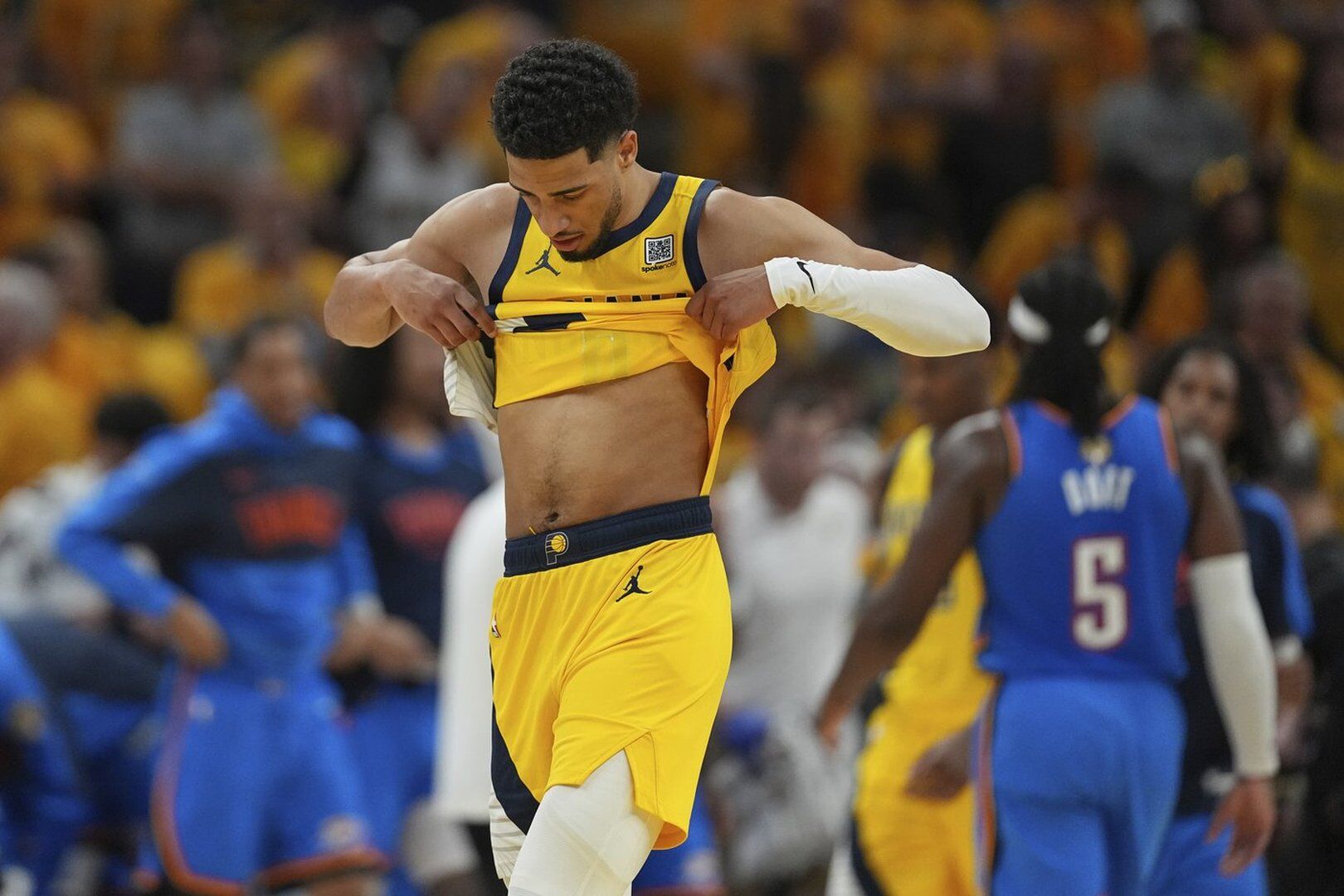 Shai Gilgeous-Alexander Ignites Thunders Epic Game 4 Comeback to Even Finals