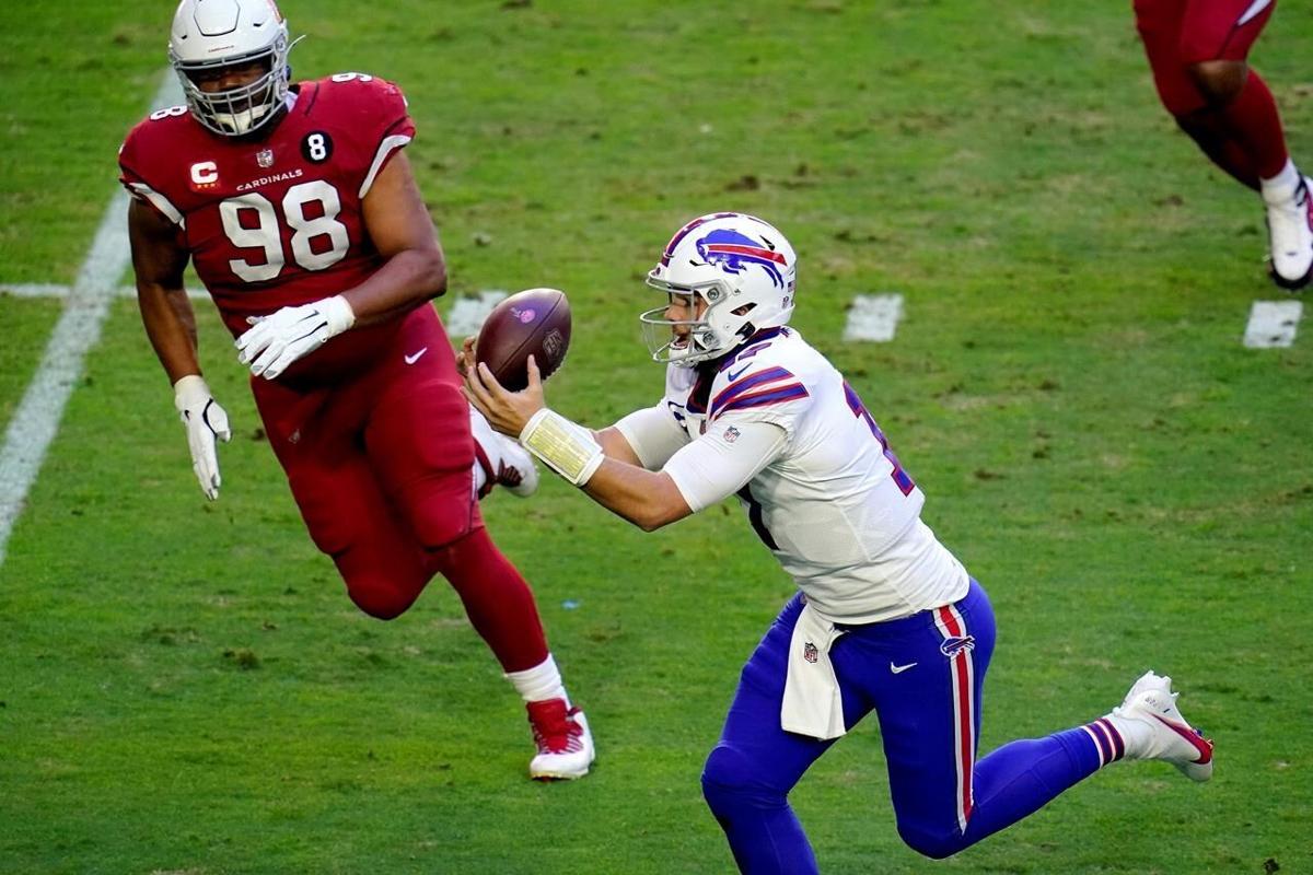 Cardinals DL Peters out for season with knee injury