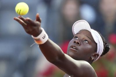 Canadian teen Mboko reaches final round of French Open qualifying