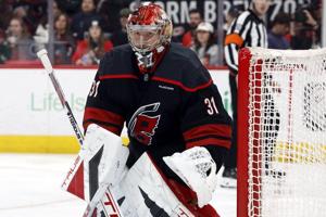 Roslovic's goal, assist help Hurricanes beat Red Wings 4-2 to win 6th straight
