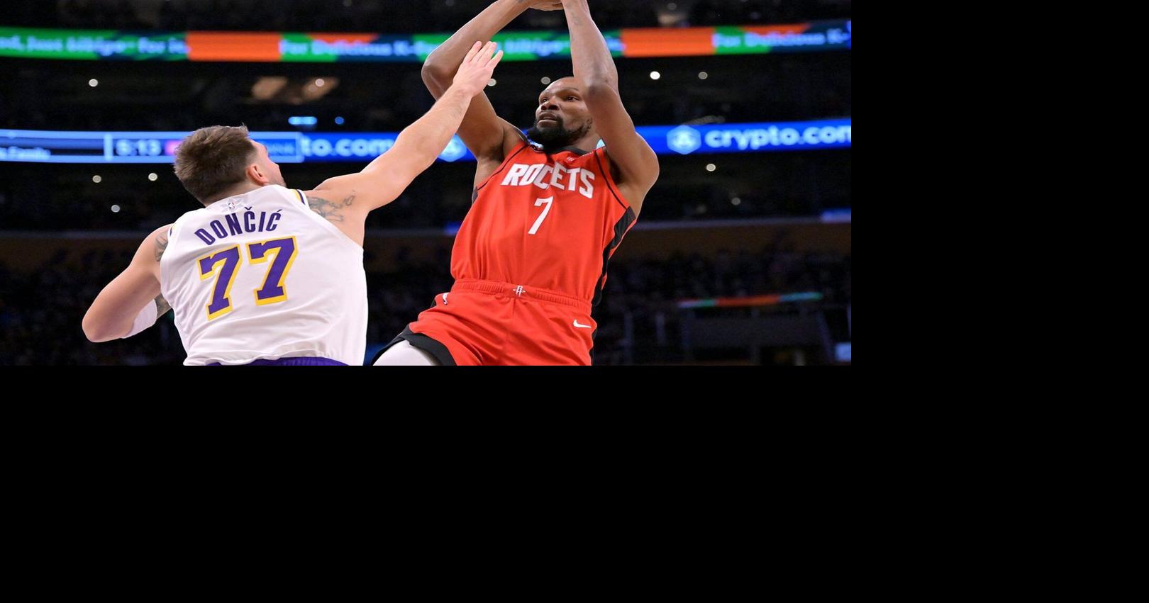 Amen Thompson’s 26 points lead Rockets to 119-96 win over Doncic and the Lakers