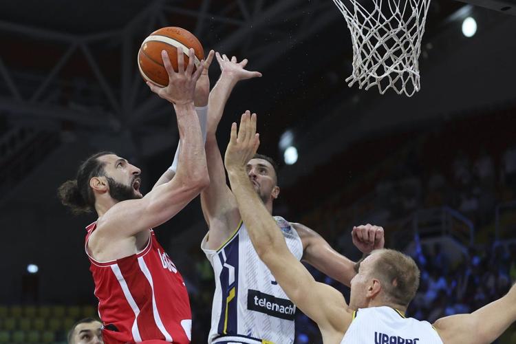 Georgia stuns France to reach EuroBasket quarterfinals, Poland also advances
