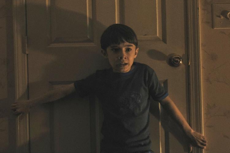 Movie Review: Why did 17 kids vanish at 2:17 a.m.? Zach Cregger's 'Weapons' delves into the mystery