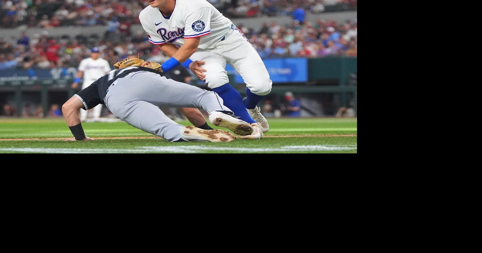 Rangers 3B and leading hitter Josh Jung exits with calf tightness after ...
