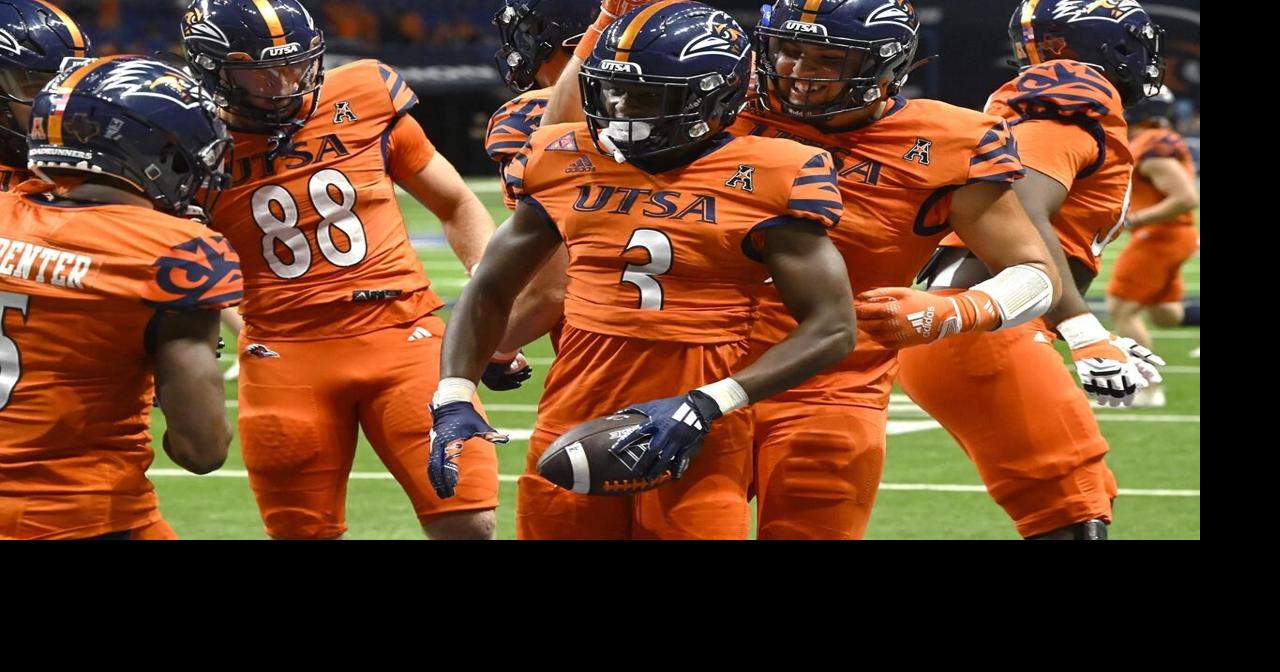 McCown accounts for 4 TDs, leads UTSA over Kennesaw State 28-16 in Owls ...