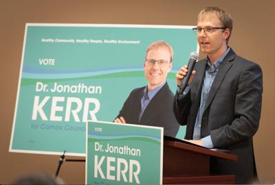 Vancouver Island doctor Jonathan Kerr enters B.C. Greens leadership race
