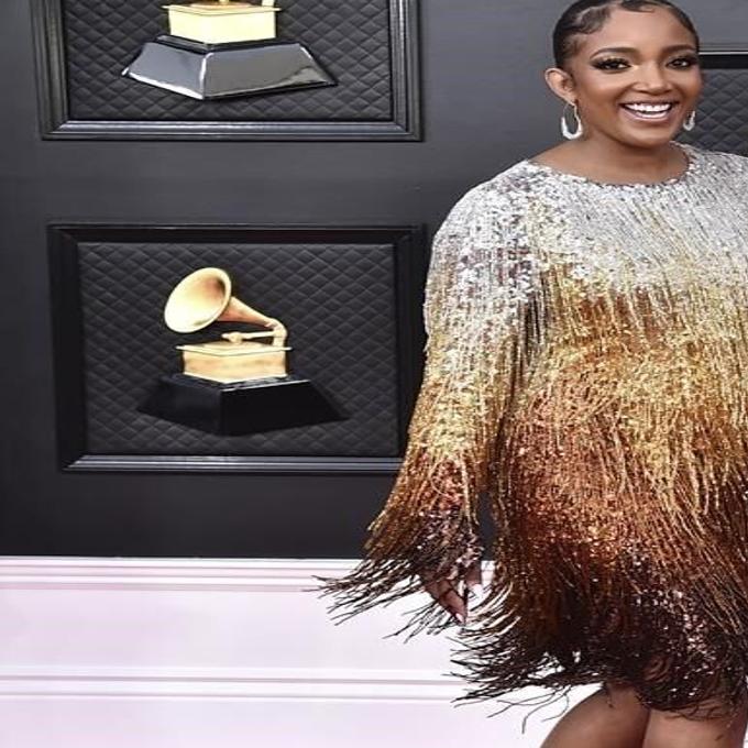 2022 Grammys fashion: Pink and sparkle on the red carpet