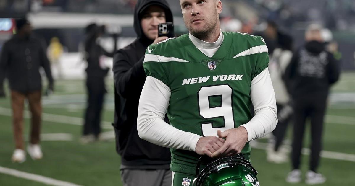 Jets sign kicker Seibert to the practice squad with Zuerlein ...