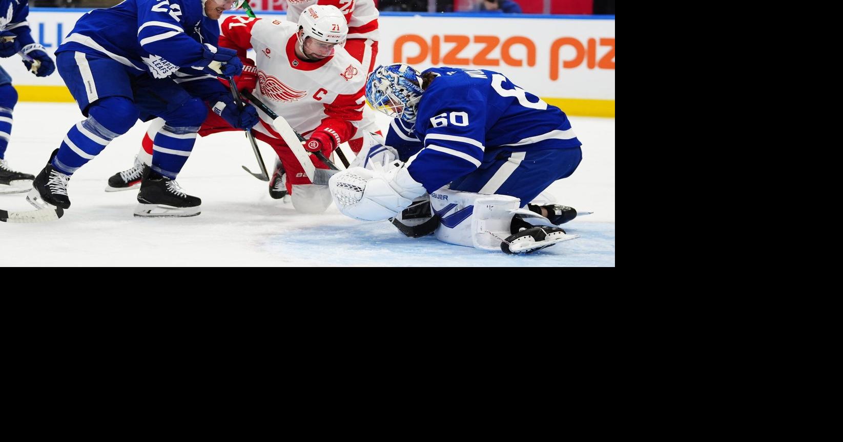 Larkin scores winner, Red Wings top Maple Leafs 2-1 in overtime