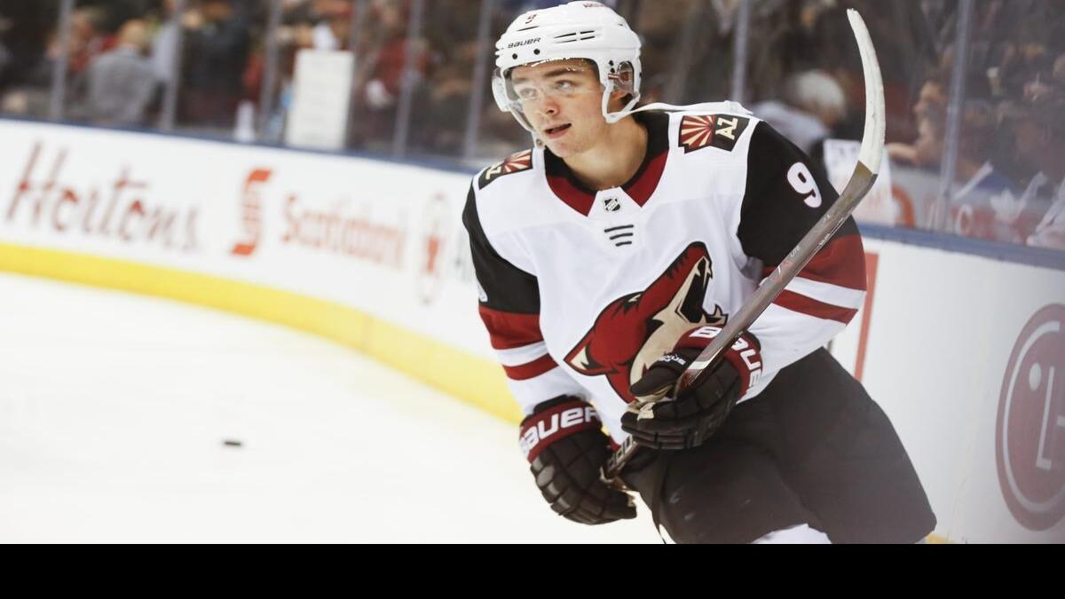 Arizona Coyotes sign 8-year extension with forward Clayton Keller