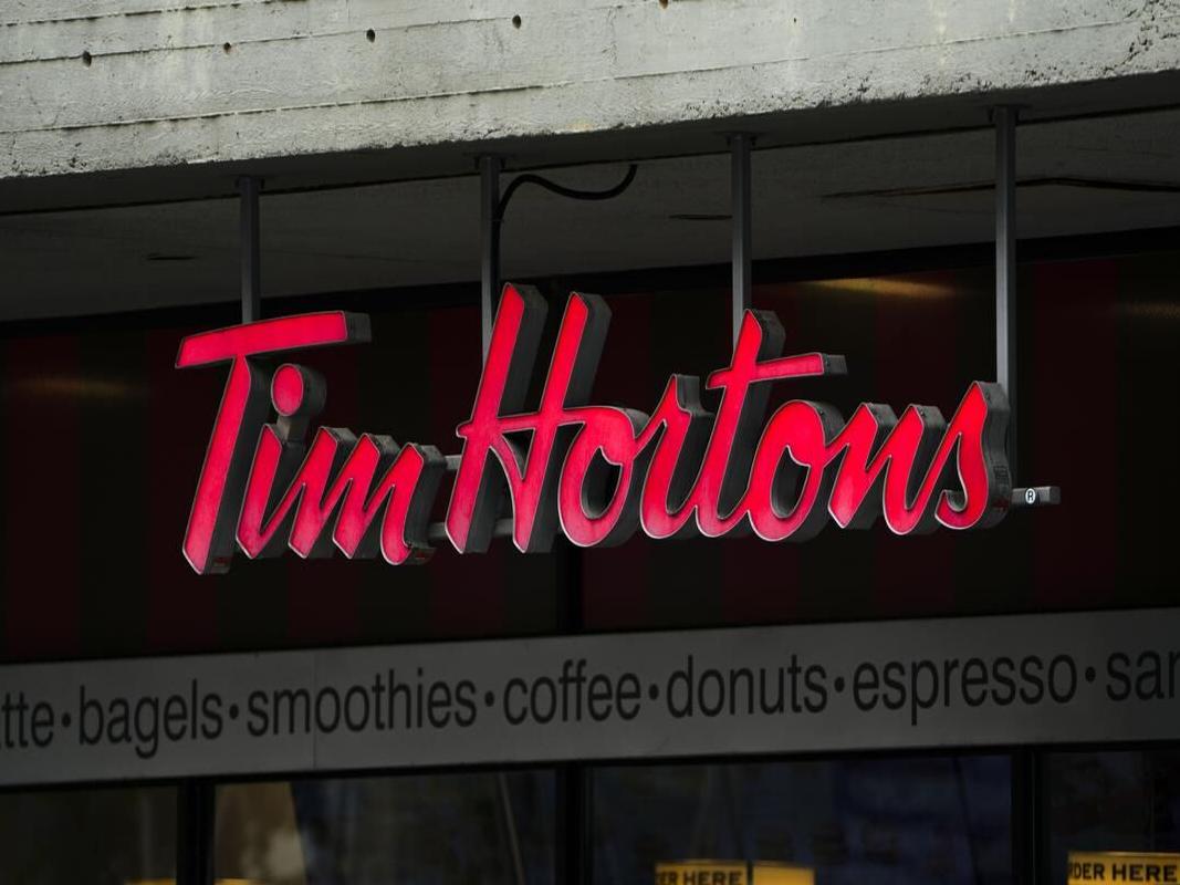 India's first Tim Hortons draws MASSIVE lines on opening day (PHOTOS)