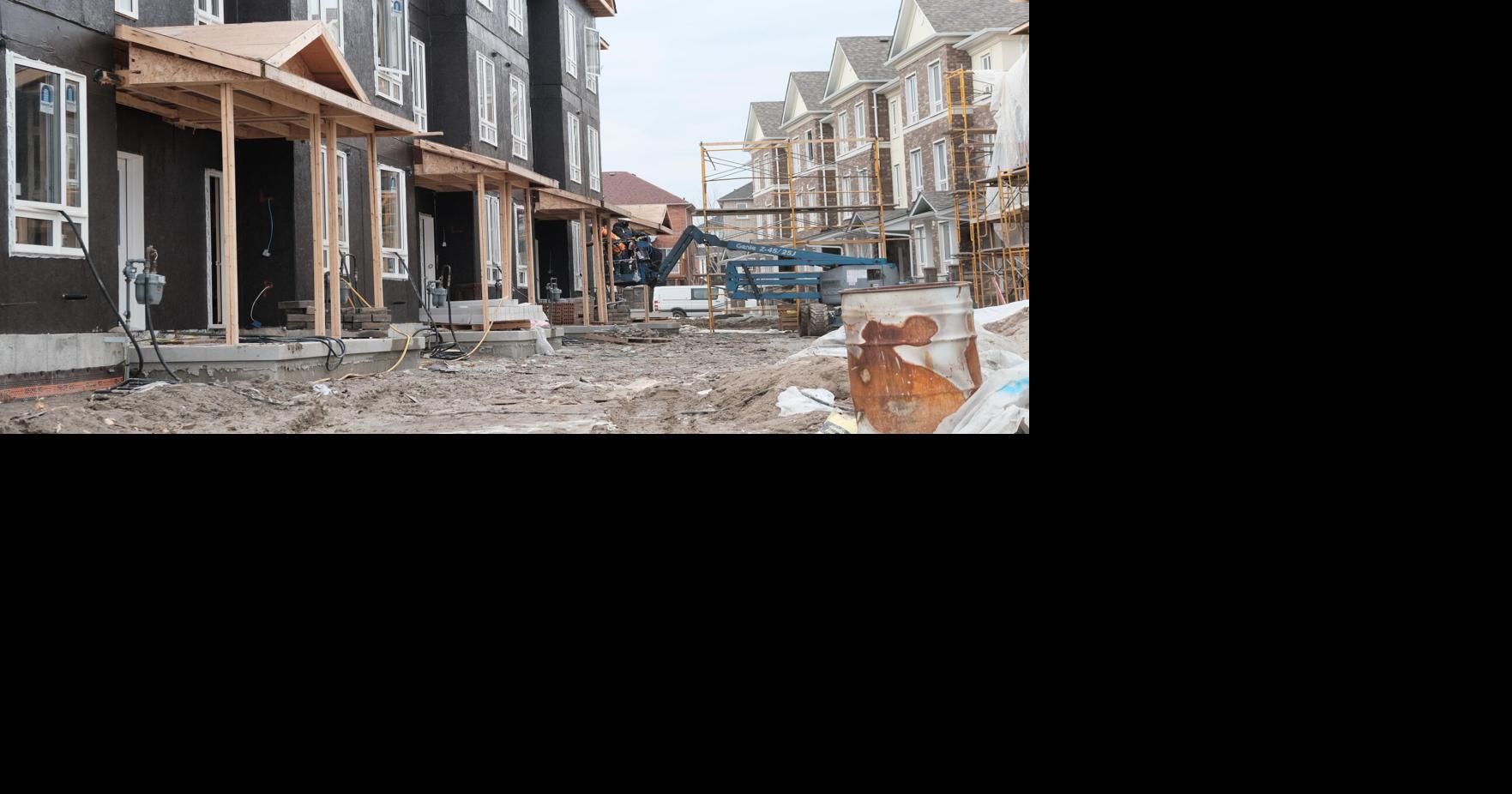 Developers lure buyers with incentives to sell pre-con units