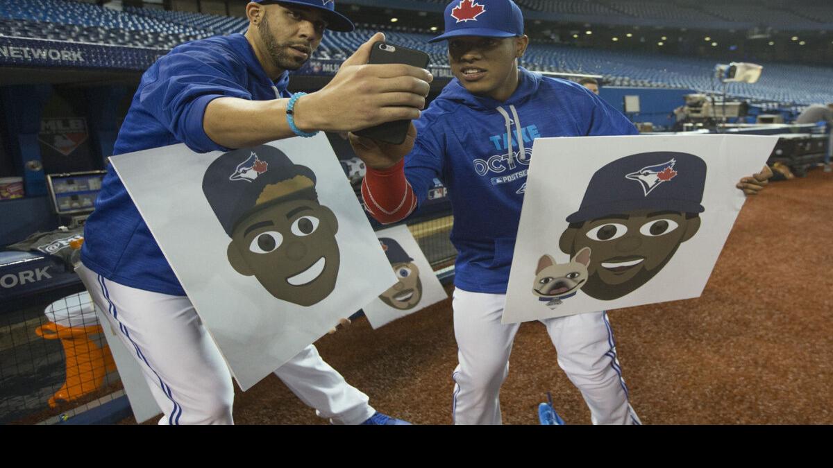 Blue Jays' David Price shows off emoji in advance of ALDS series