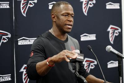 Falcons coach Raheem Morris fires receivers coach Ike Hilliard after shutout loss