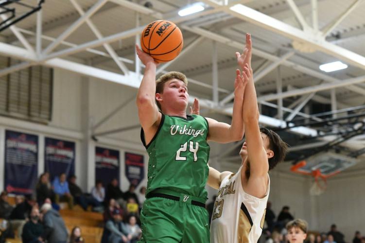Vikings rally falls short against Surry Central | Sports ...