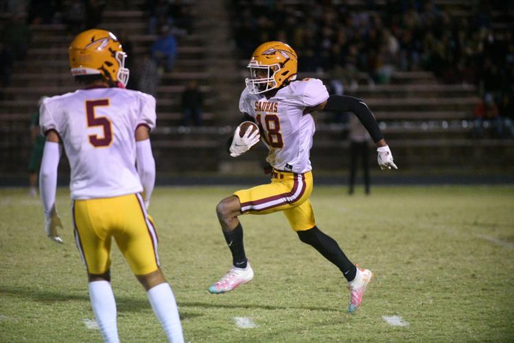 Barron’s field goal lifts Sauras over Vikings Sports