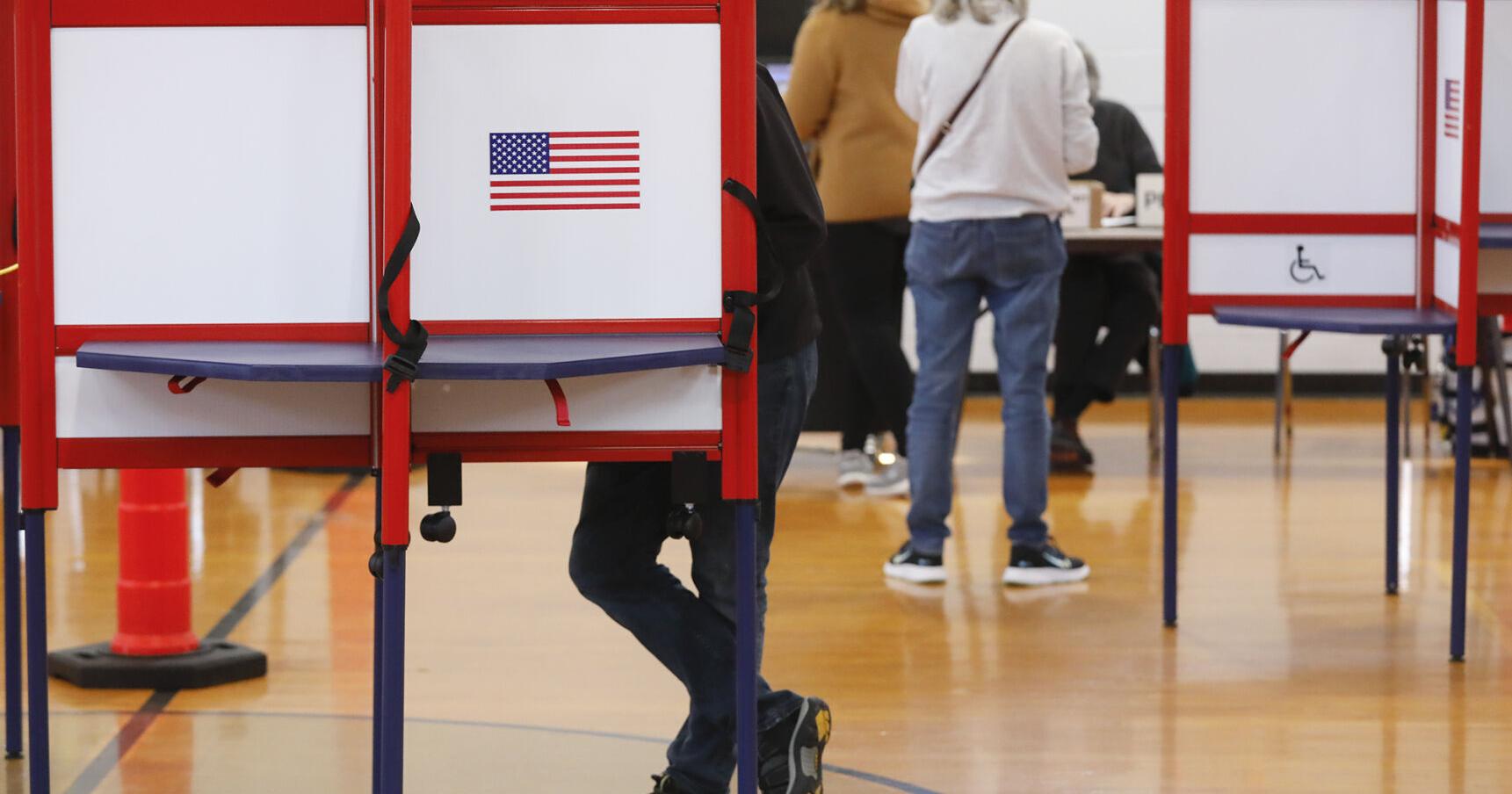 Lively races shaping up for selectmen, school board in Foxboro - Vimarsana News