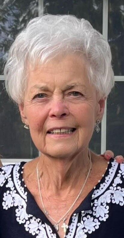 Dorothy M. Lynch, 81 | Obituaries | Thesunchronicle.com