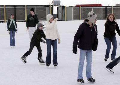 Patriot Place Skating Rink Set To Reopen Foxboro