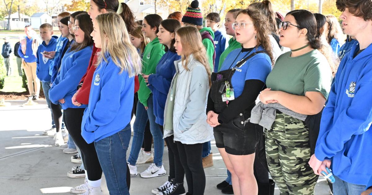 Veterans day parade porterville california Veterans day parade porterville california