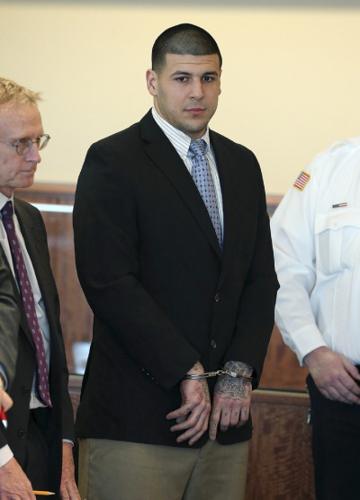 Judge keeps ex-NFL star Hernandez's jail calls off limits