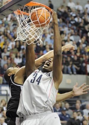 Friars Swatted Sports Thesunchronicle Com