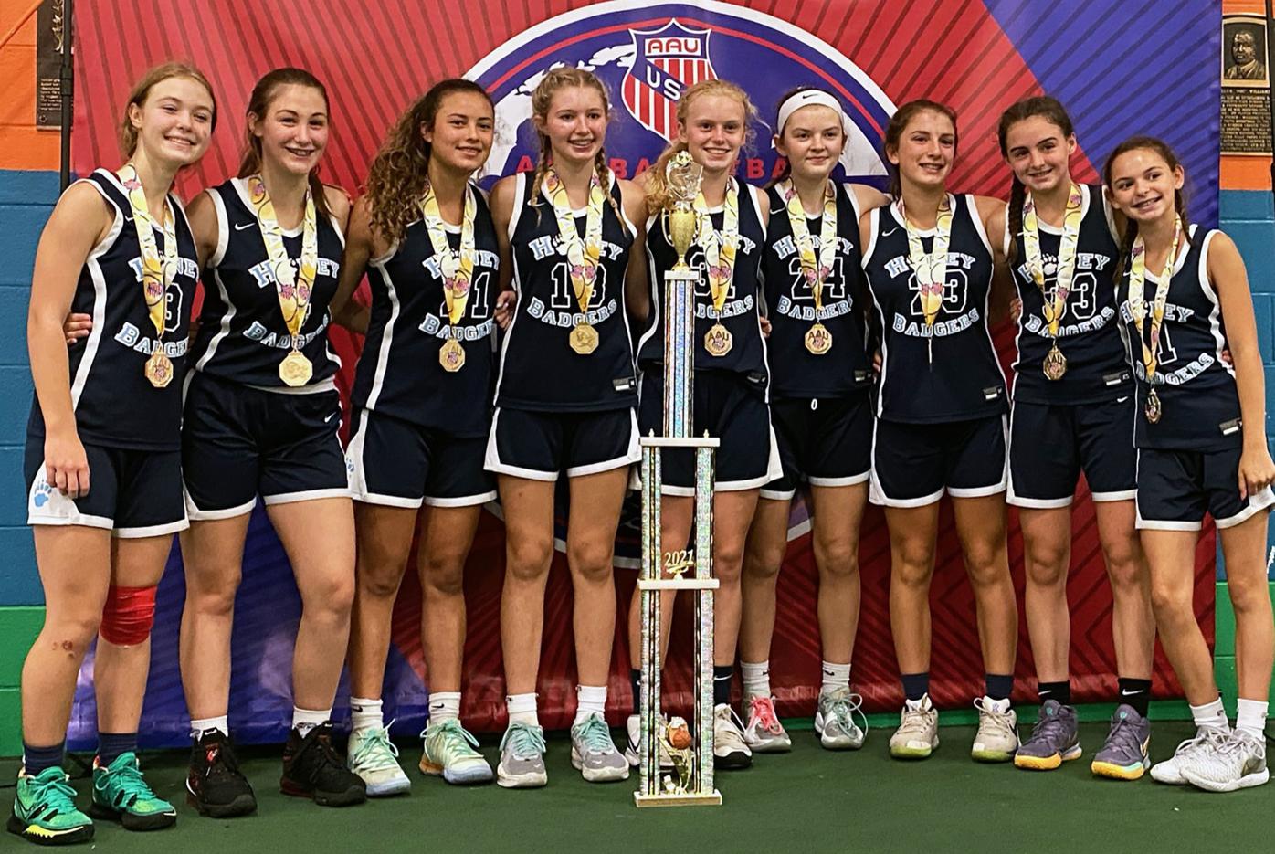 Ride Trolley entusiasme LOCAL BASKETBALL: North AAU girls team brings home a national championship  | Local Sports | thesunchronicle.com
