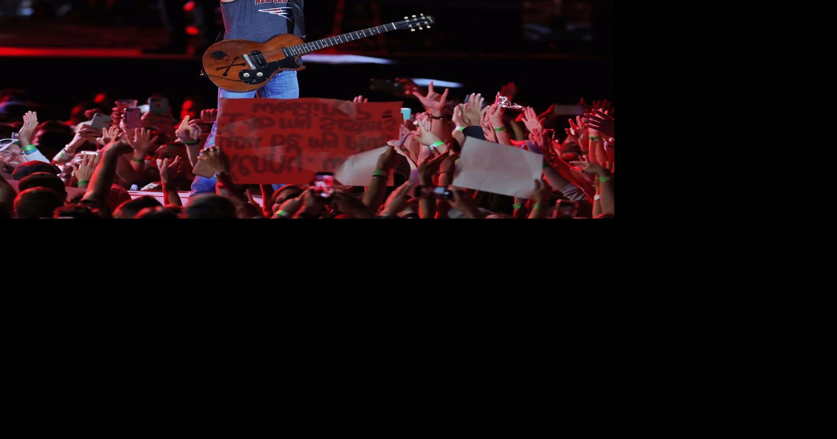 Chesney holds record for performances at Gillette | Local News ...