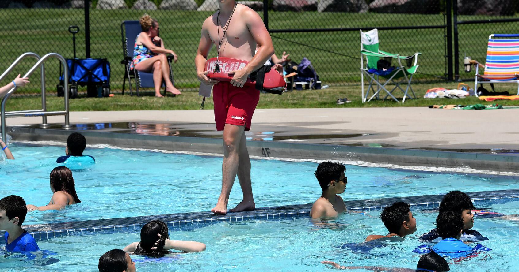 Teens, college students find favorable summer job picture - Vimarsana News