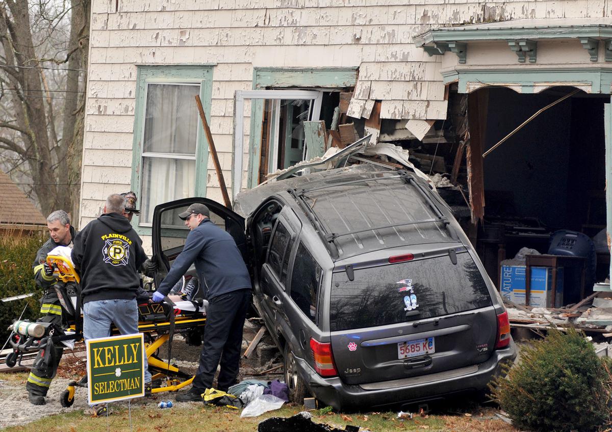 Driver injured after SUV crashes into house in Plainville Local News