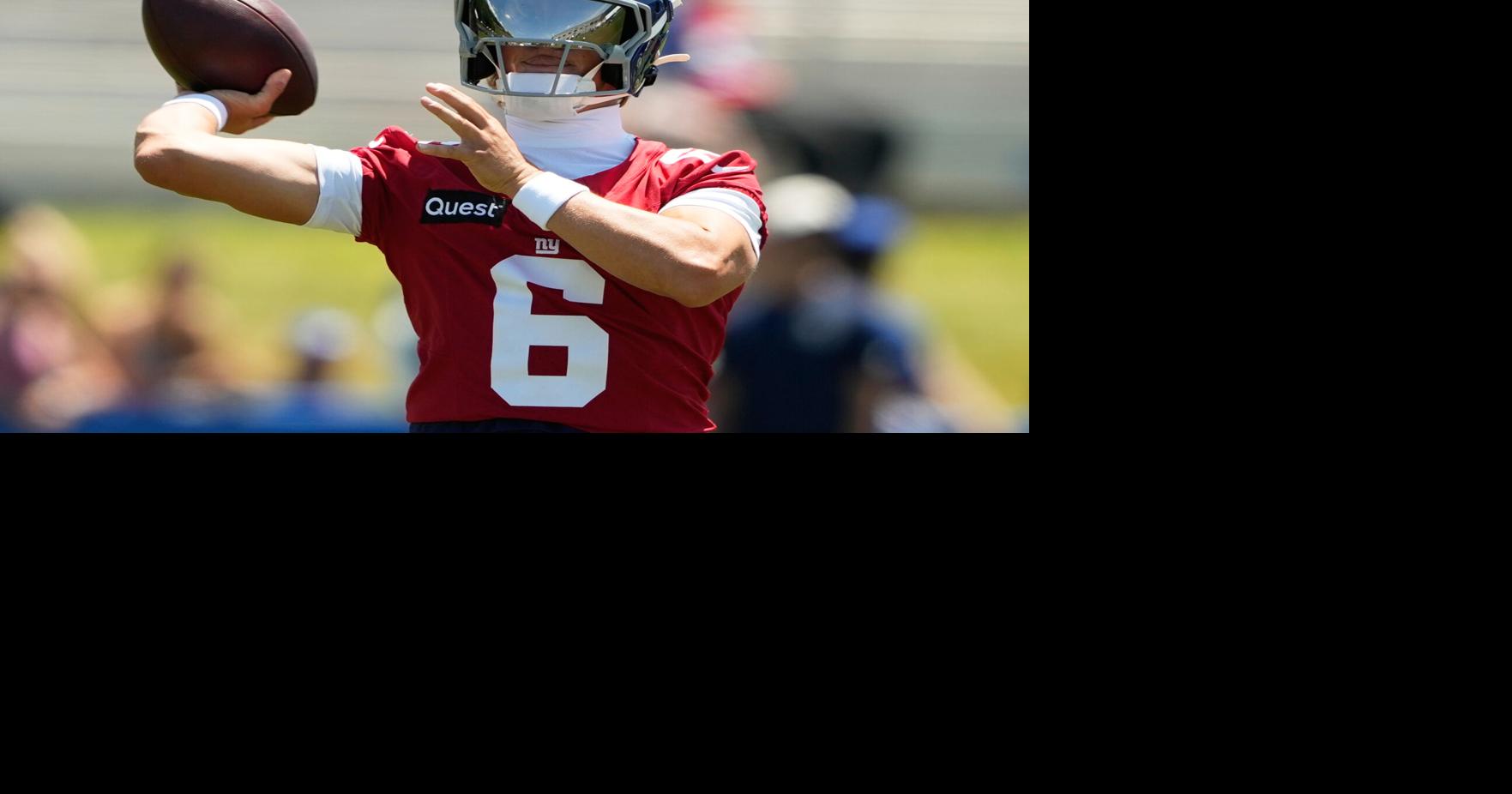 QB Dart looks to prevent another Giants losing season