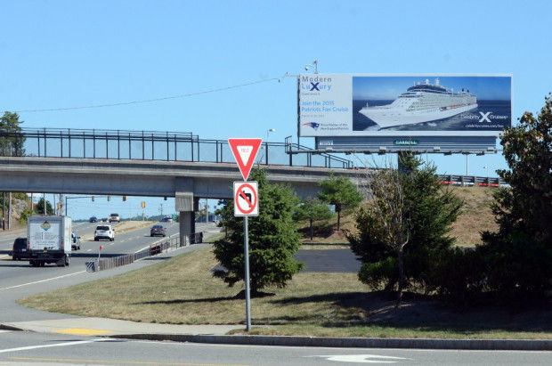 Tom Brady's Super Bowl fumble will be on a billboard in New England