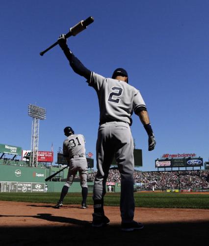 Sox fans salute Derek Jeter after a storied career