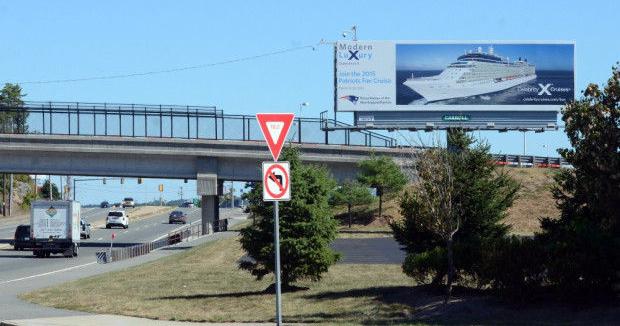 City council rejects electronic billboards proposed for I-95 in Attleboro - Vimarsana News