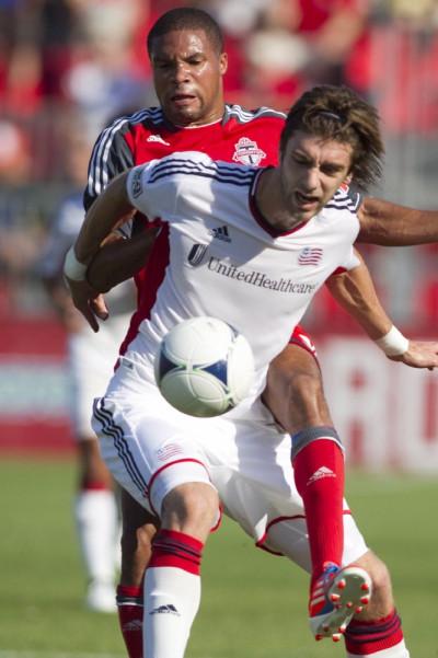 Late goal nets tie for Revs | Revolution | thesunchronicle.com