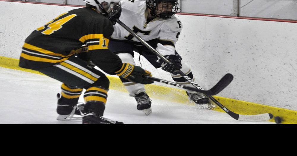 HOCKEY Reager impressive in Foxboro losses Sports