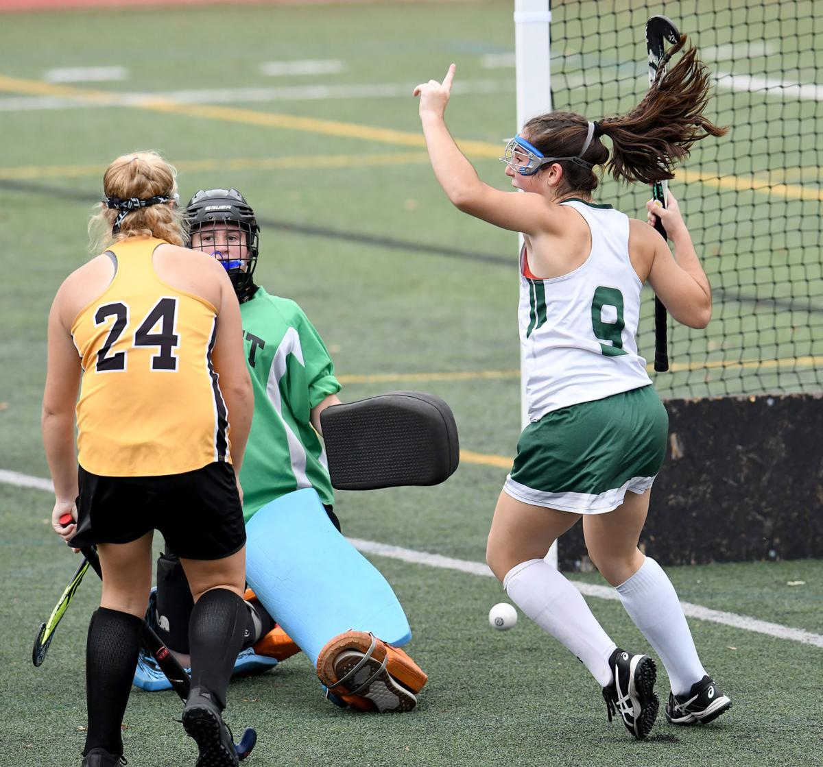 MIAA FIELD HOCKEY escape with win in tourney opener Local