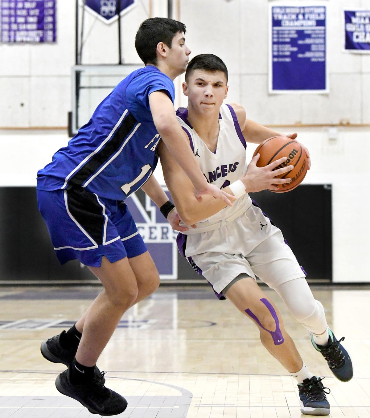 Miaa Boys Basketball Adjustments Key To Lancers Victory Local